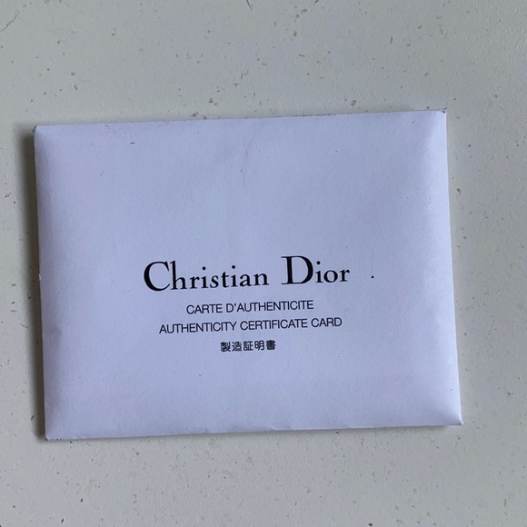 dior saddle bolsa authenticity card